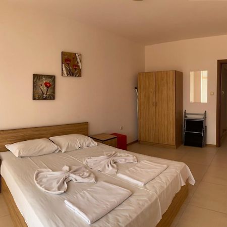 Grand Kamelia Apartments Sunny Beach Exterior photo