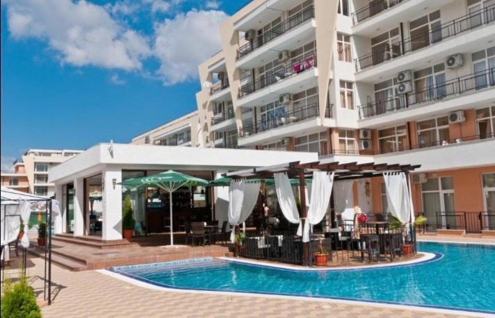 Grand Kamelia Apartments Sunny Beach Exterior photo