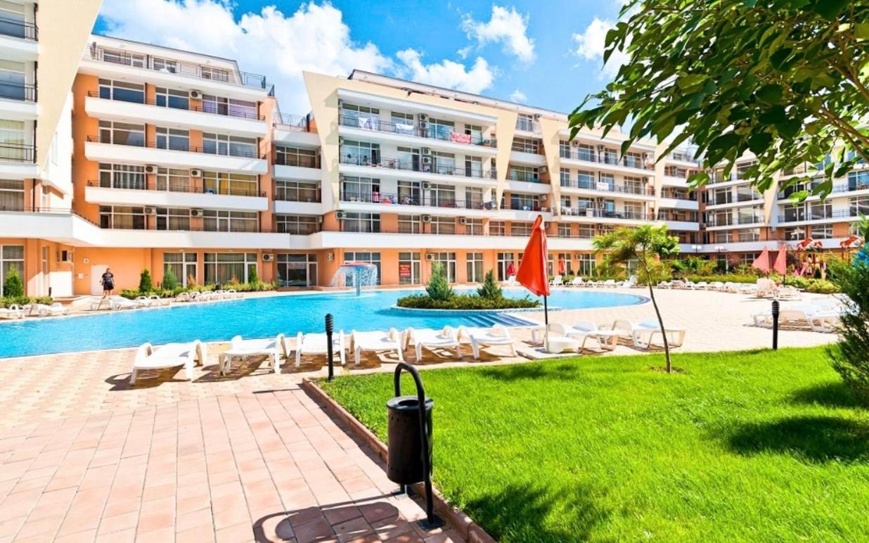 Grand Kamelia Apartments Sunny Beach Exterior photo
